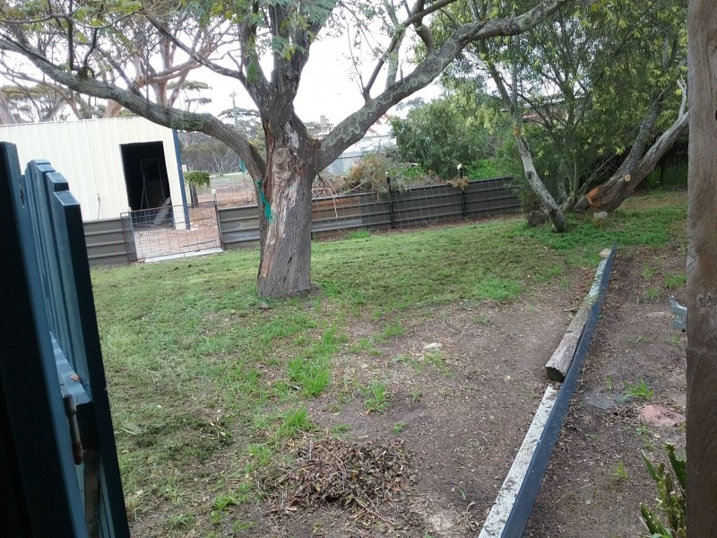 10 Eldridge st, Ongerup WA 6336