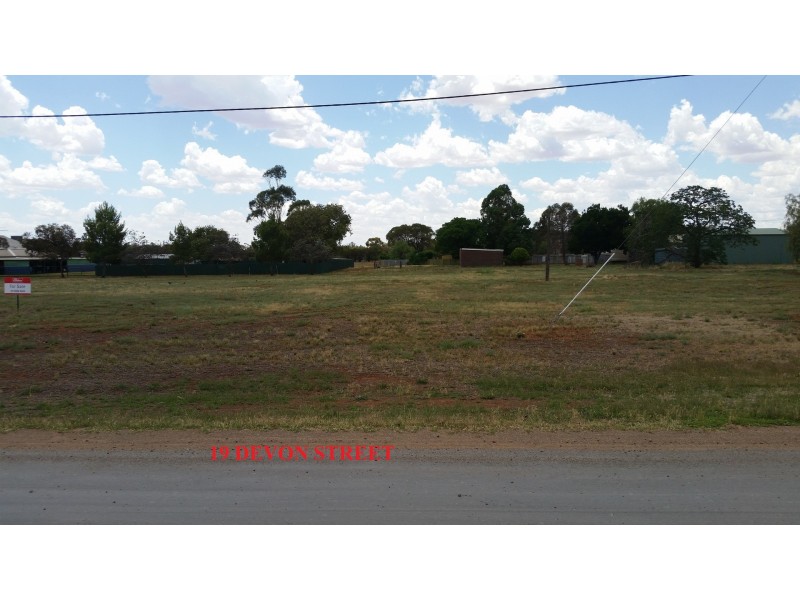 17- 19 Devon Street, Merriwagga NSW 2652