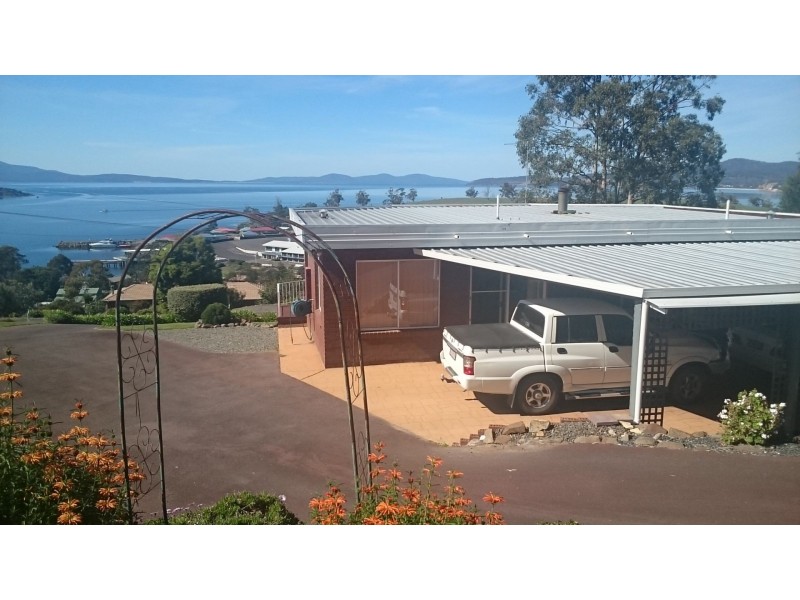 33 Bernacchi Drive, Orford TAS 7190