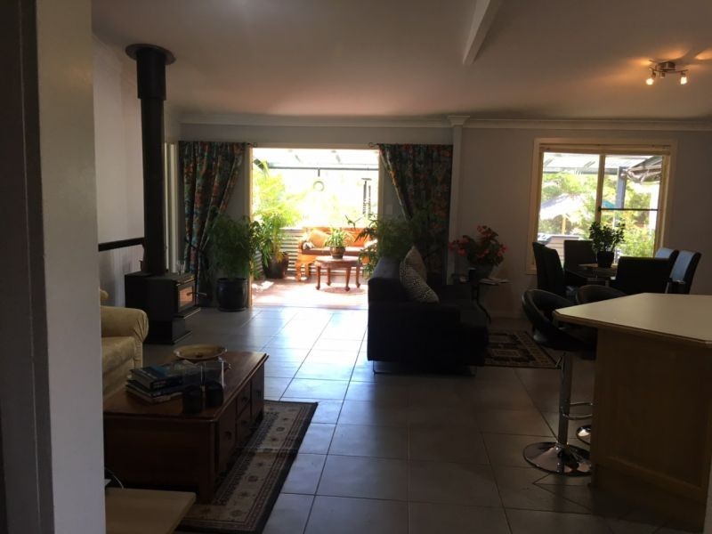 47 John Street, Uralla NSW 2358