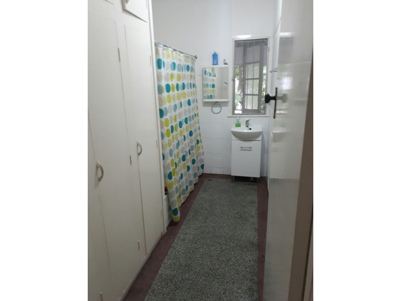 102 Highland Terrace, St Lucia QLD 4067