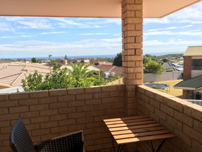 8b Mast Place, Ocean Reef WA 6027