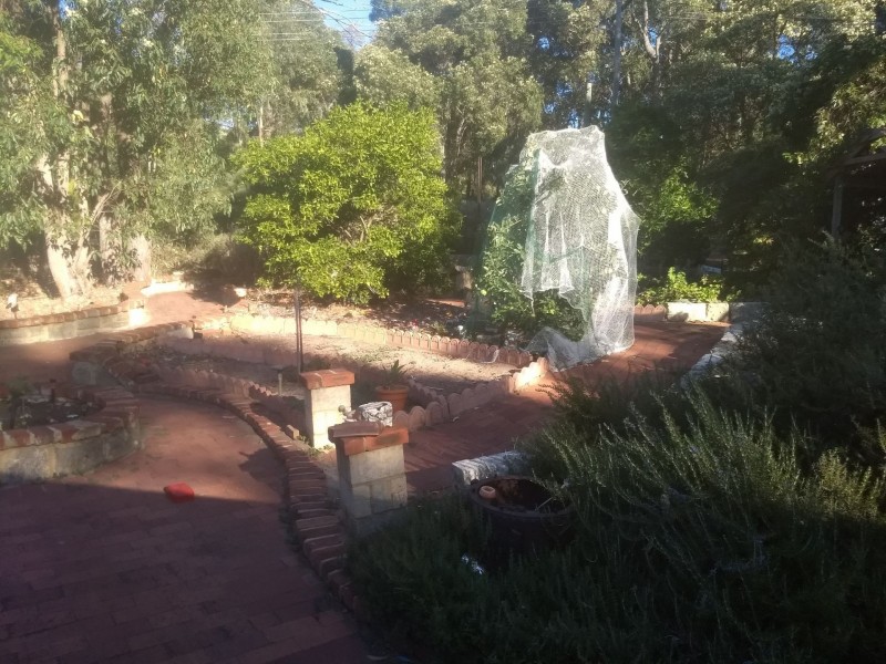 5 Darrowby Pl, Sawyers Valley WA 6074