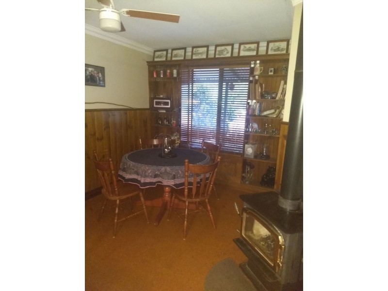 5 Darrowby Pl, Sawyers Valley WA 6074