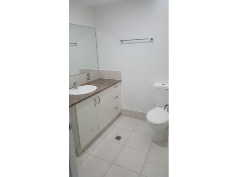 1/21 Denmans Camp Rd, Scarness QLD 4655