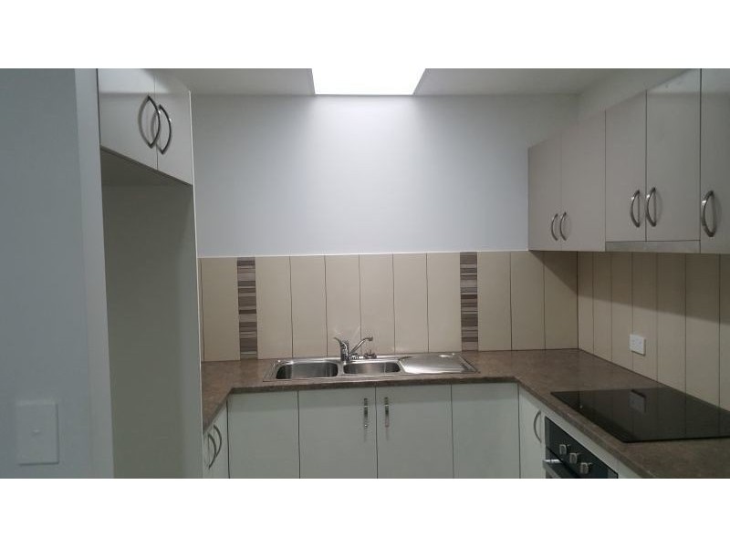 1/21 Denmans Camp Rd, Scarness QLD 4655