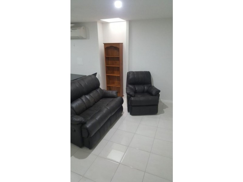 1/21 Denmans Camp Rd, Scarness QLD 4655