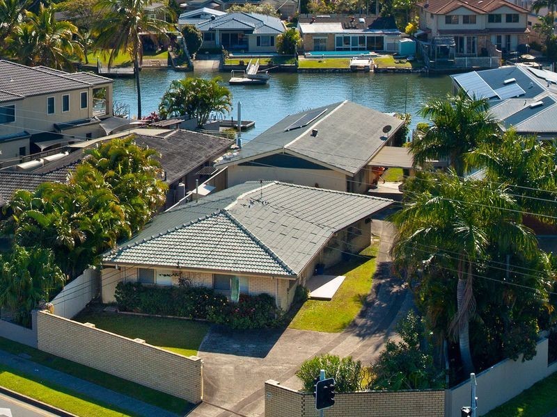 49 Hollywell Road, Biggera Waters QLD 4216
