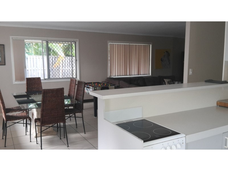 49 Hollywell Road, Biggera Waters QLD 4216