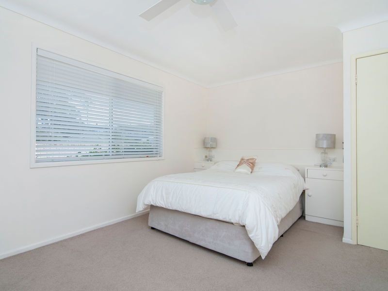 49 Hollywell Road, Biggera Waters QLD 4216