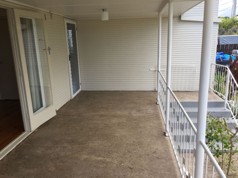 177 South Station Road, Silkstone QLD 4304