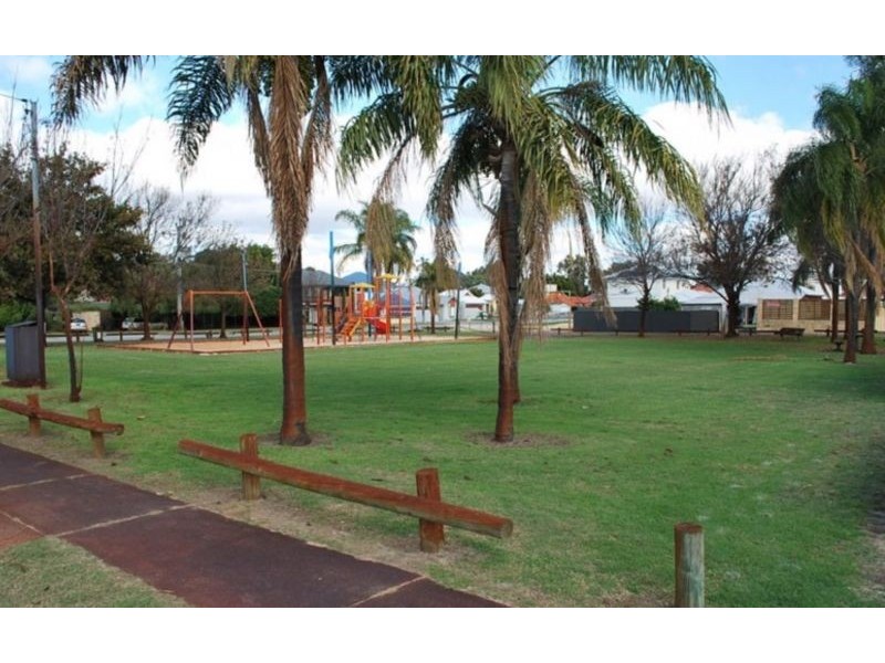 85 Crowther Street, Bayswater WA 6053