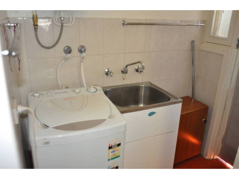 1/11a Montacute Road, Campbelltown SA 5074