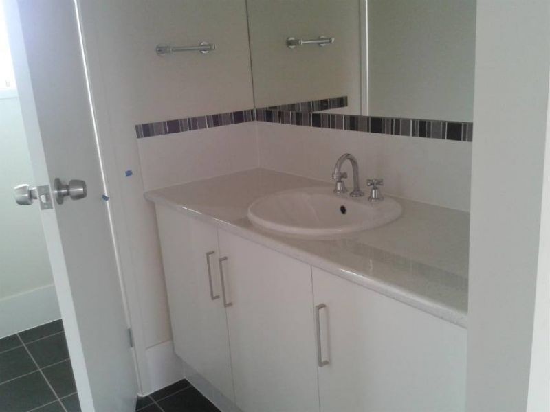 4 Glenmore Pl, Smithfield Plains SA 5114