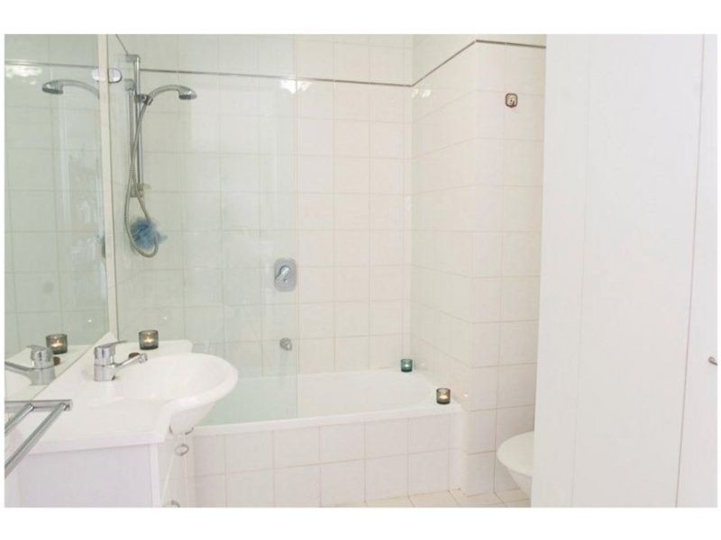 602/28 Bank St, South Melbourne VIC 3205