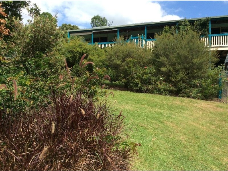 3 Rieck St, Gin Gin QLD 4671