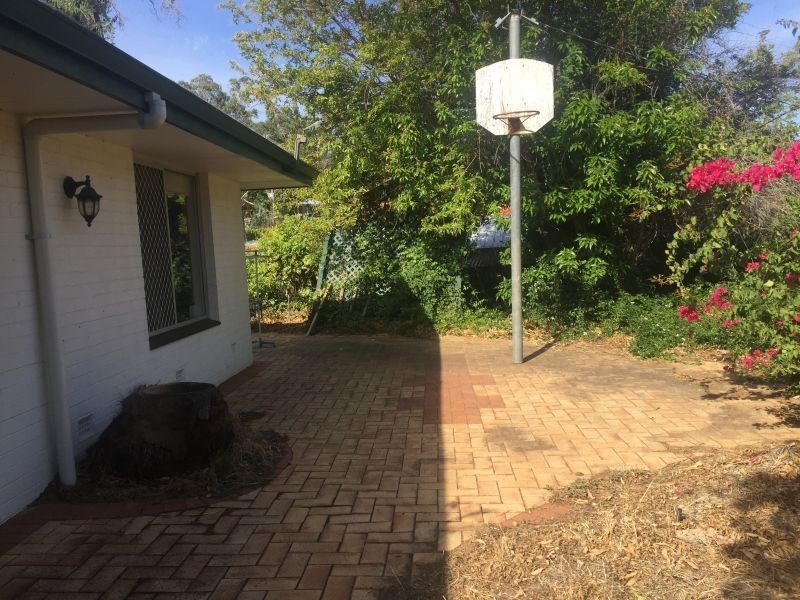 1685 Clayton Road, Boya WA 6056