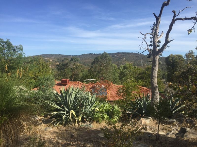 1685 Clayton Road, Boya WA 6056