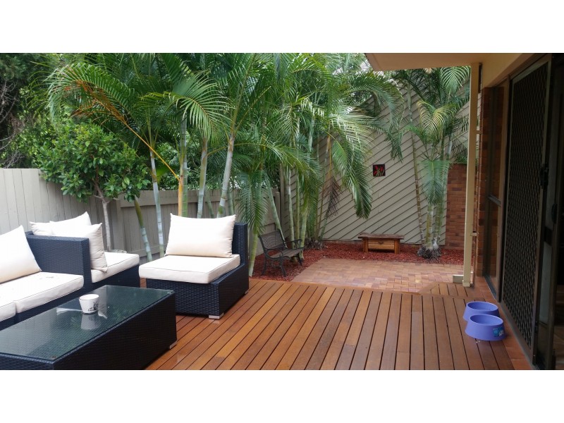 1/48 Martin street, Nerang QLD 4211
