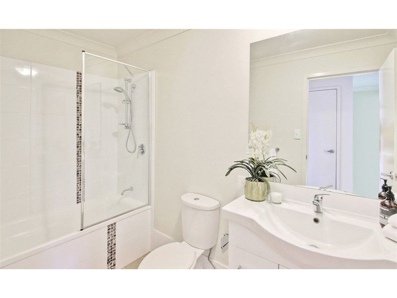 97/2 Diamantina street, Calamvale QLD 4116