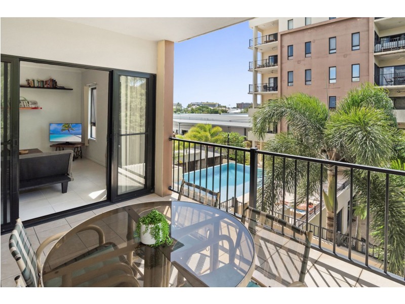 8/93 Mcleod street, Cairns City QLD 4870