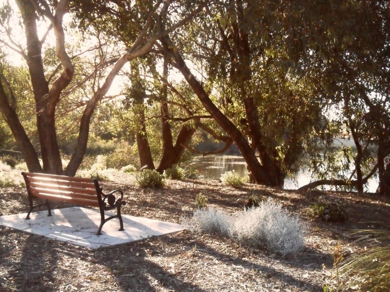 38 Wyatt Road, Bayswater WA 6053