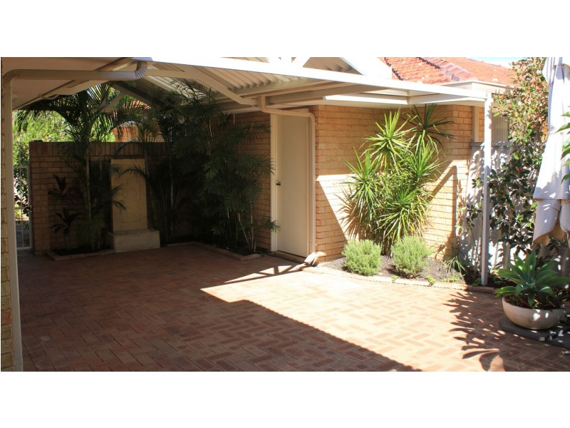 2/63 Moulden Avenue, Yokine WA 6060