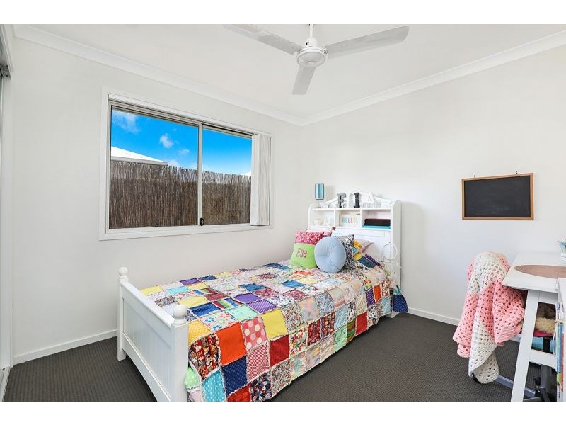 79 Springs Drive, Meridan Plains QLD 4551