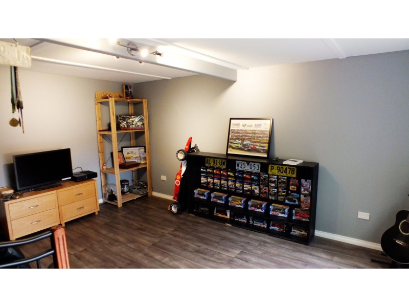 5 Tooheys lane, Illabo NSW 2590