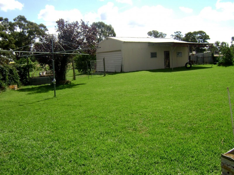 5 Tooheys lane, Illabo NSW 2590
