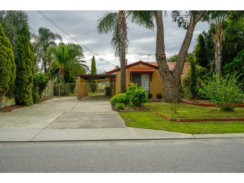 10 Ullswater Place, Balga WA 6061