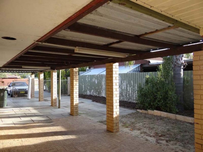 10 Ullswater Place, Balga WA 6061