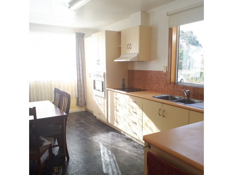 18 Smith St, Ulverstone TAS 7315
