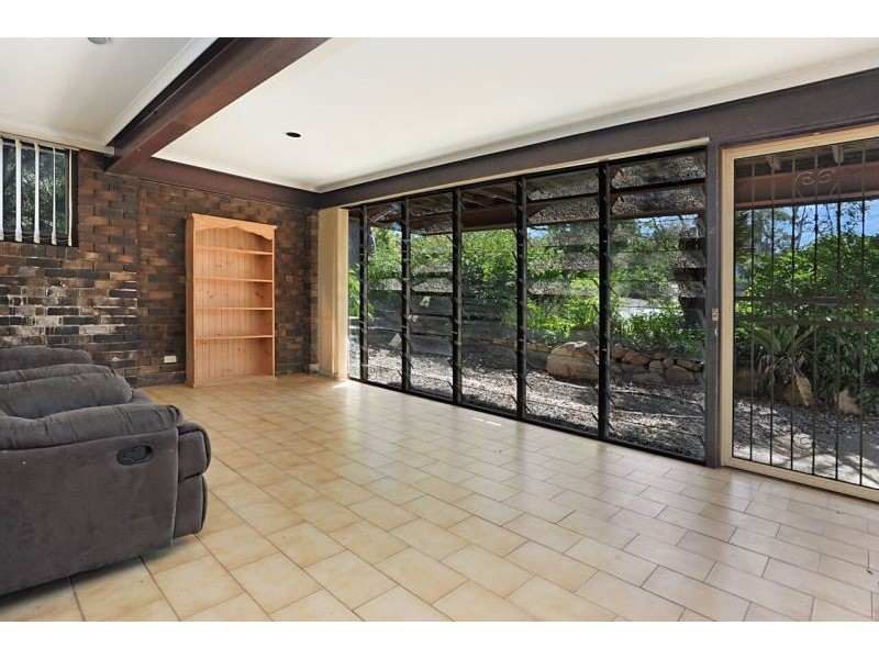 3 Clianthus Street, Everton Hills QLD 4053