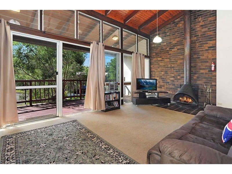 3 Clianthus Street, Everton Hills QLD 4053