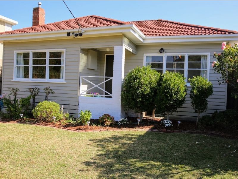 1/6 Pine Crescent, Boronia VIC 3155