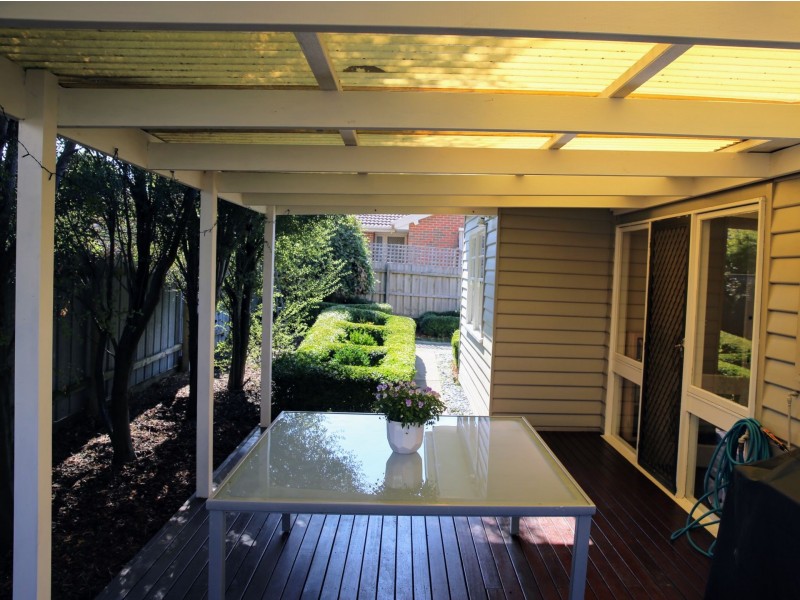 1/6 Pine Crescent, Boronia VIC 3155