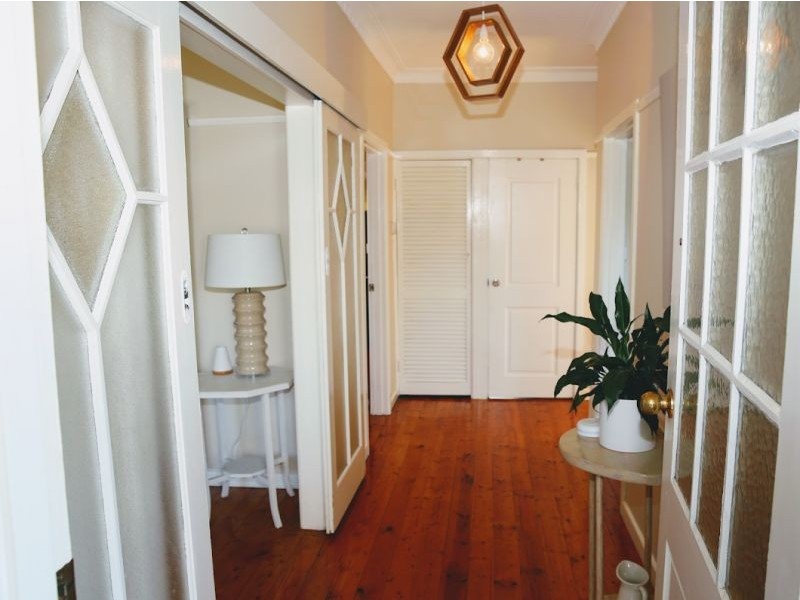 1/6 Pine Crescent, Boronia VIC 3155