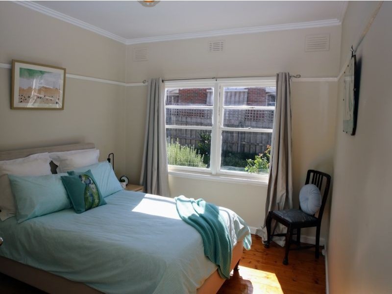 1/6 Pine Crescent, Boronia VIC 3155