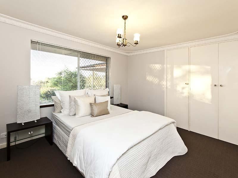 50 Ford Road, Lesmurdie WA 6076