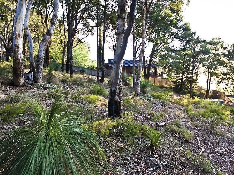 50 Ford Road, Lesmurdie WA 6076