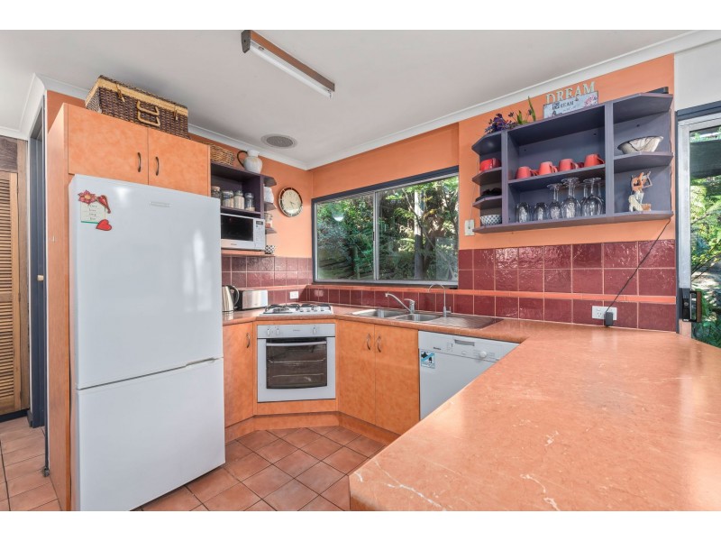 22 Oak Ave, Bridgewater SA 5155