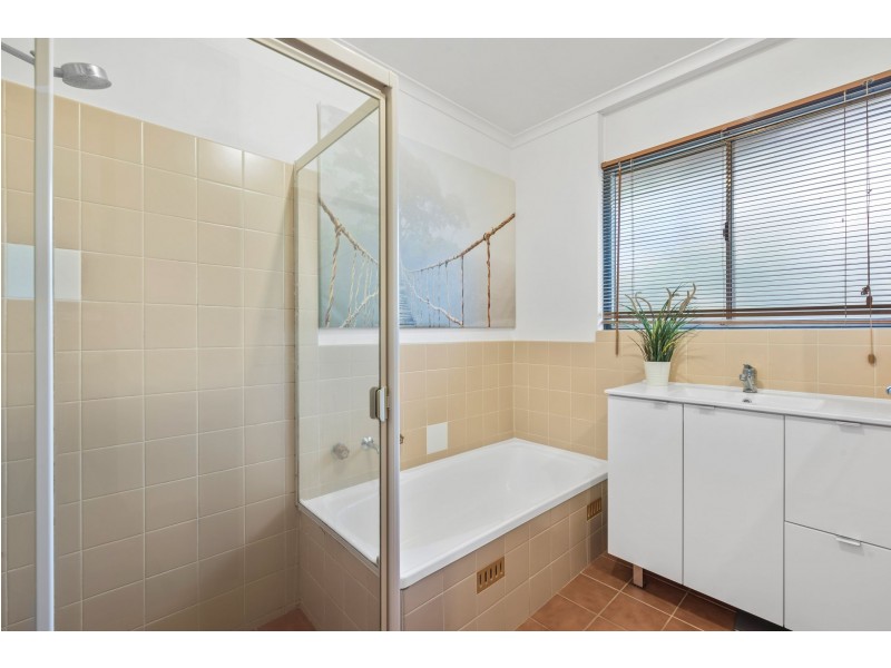 22 Oak Ave, Bridgewater SA 5155