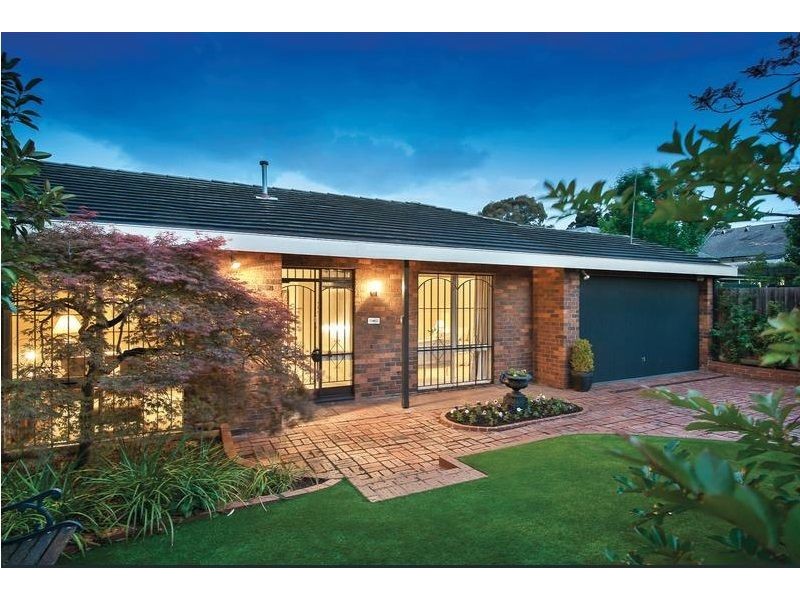 11 Black, Brighton VIC 3186