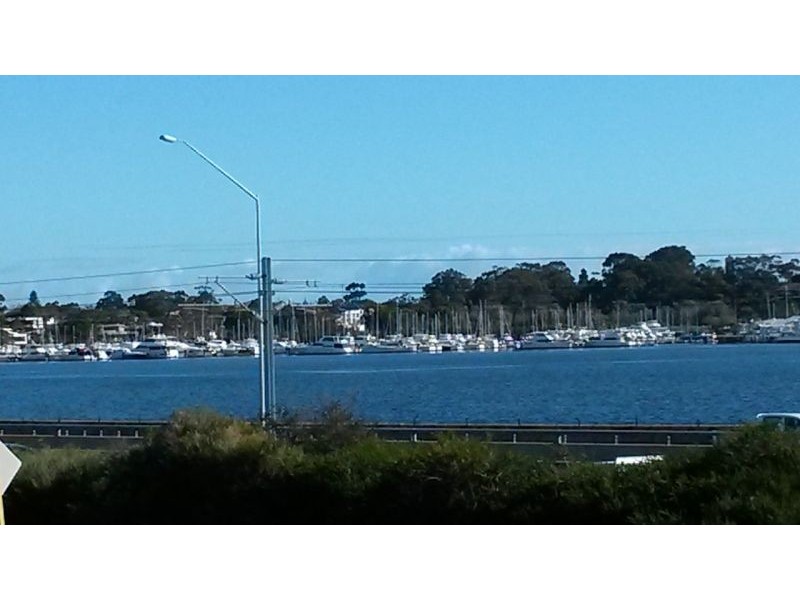 1/158 Melville Parade, Como WA 6152