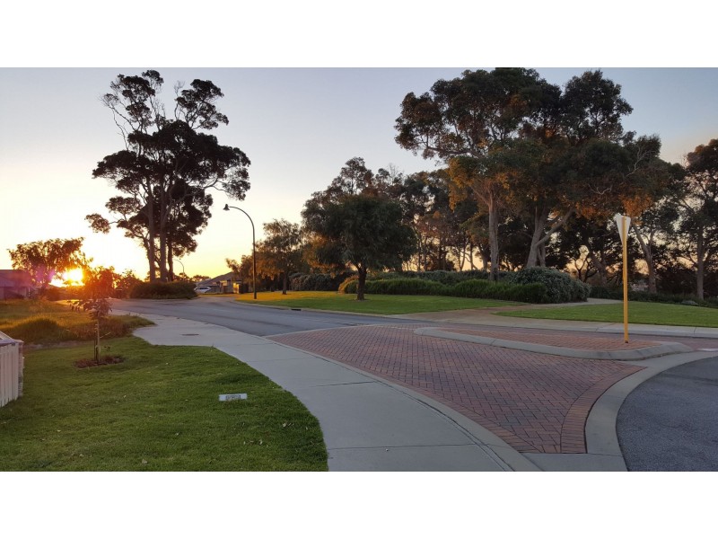 5 Flynn Way, Bayonet Head WA 6330