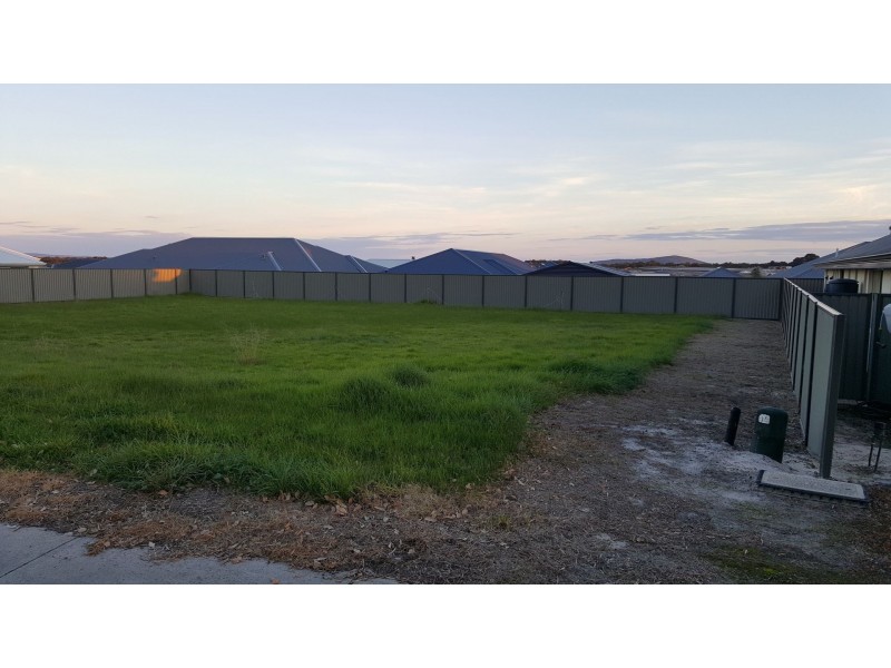 5 Flynn Way, Bayonet Head WA 6330