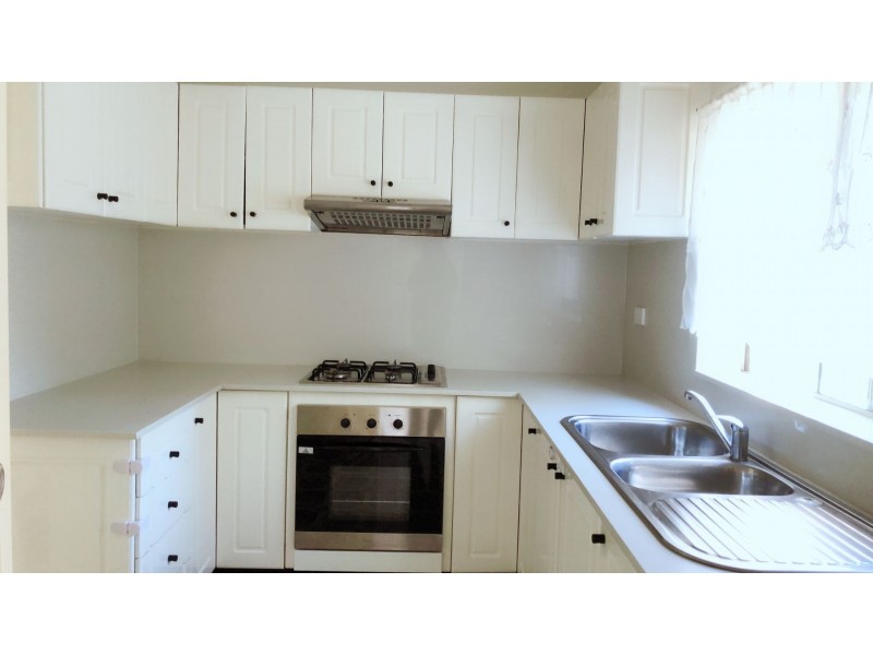 10/2-4 Myrtle Rd, Bankstown NSW 2200