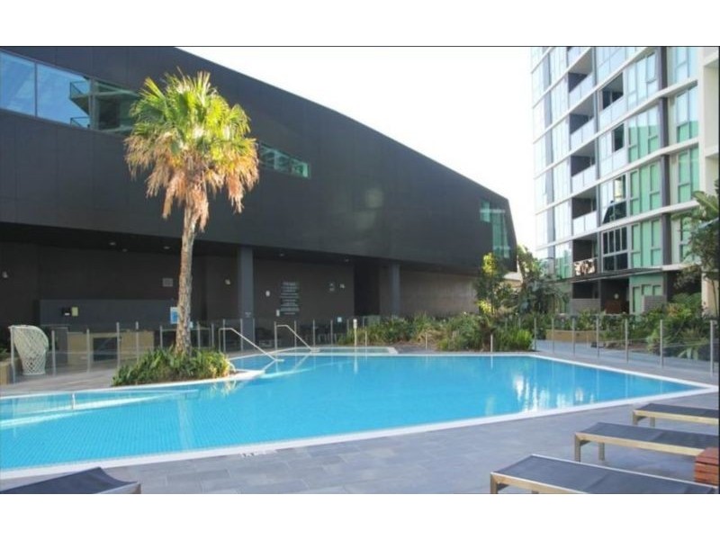 10905/8 Harbour Road, Hamilton QLD 4007