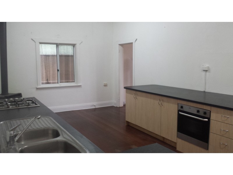 141 Newcastle Rd, Northam WA 6401